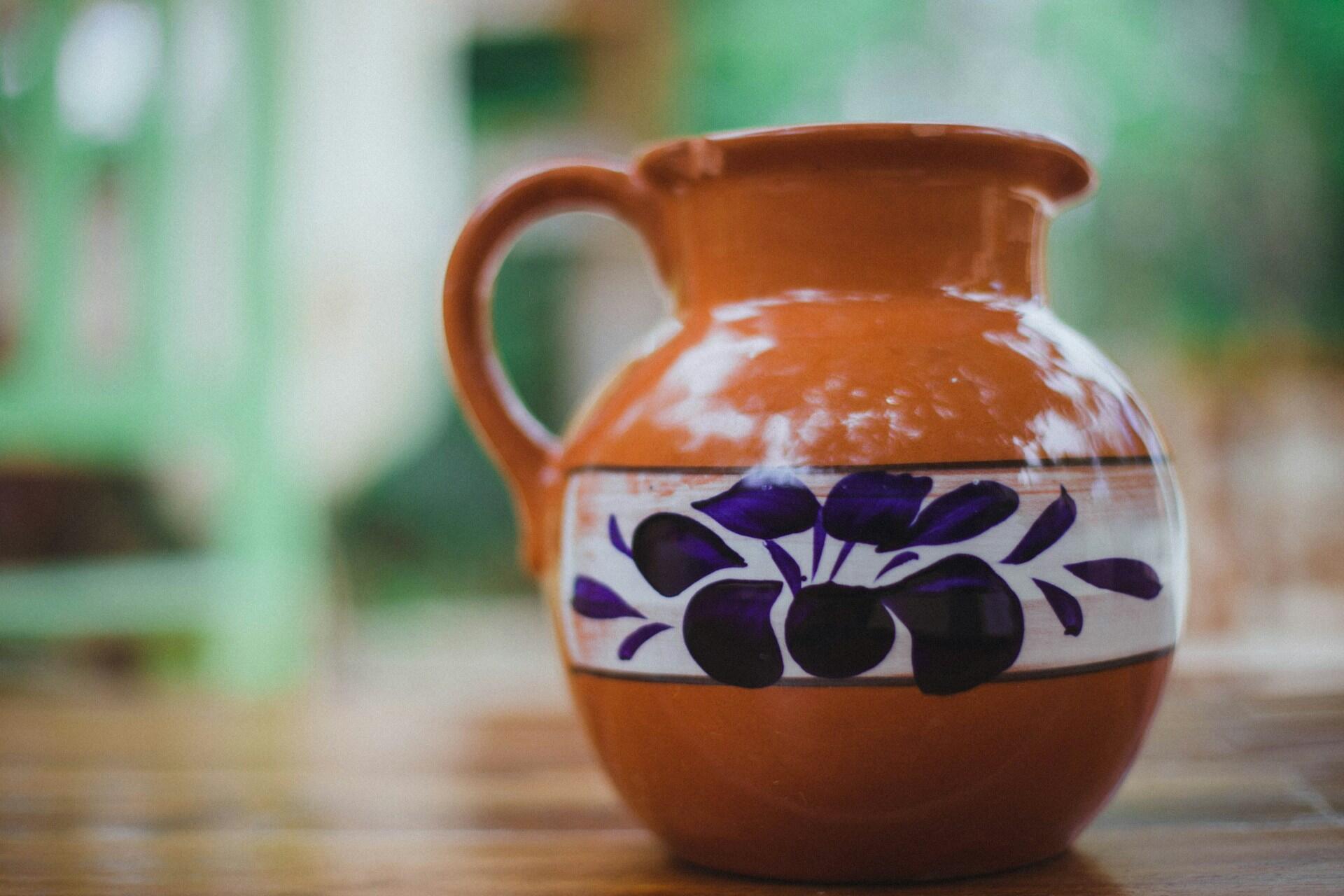 brown potted jug