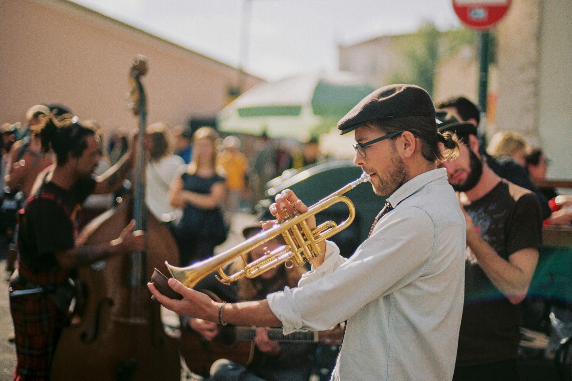 street musicians