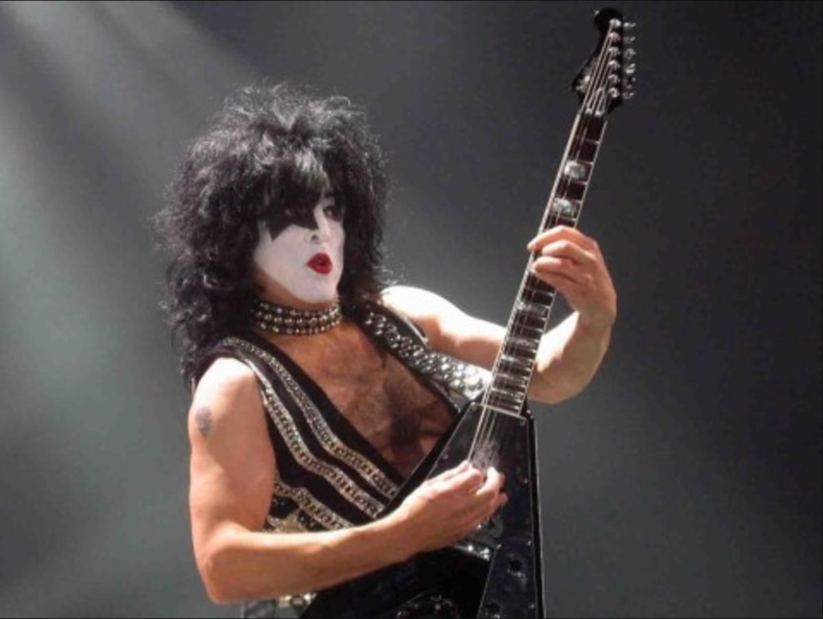 The rhythm guitarist from Kiss.