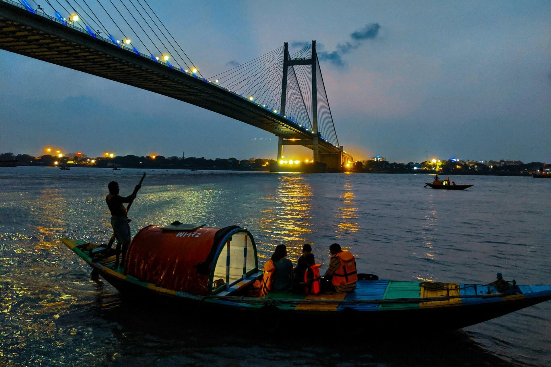 A view of a bridge in Kolkata, West Bengal.