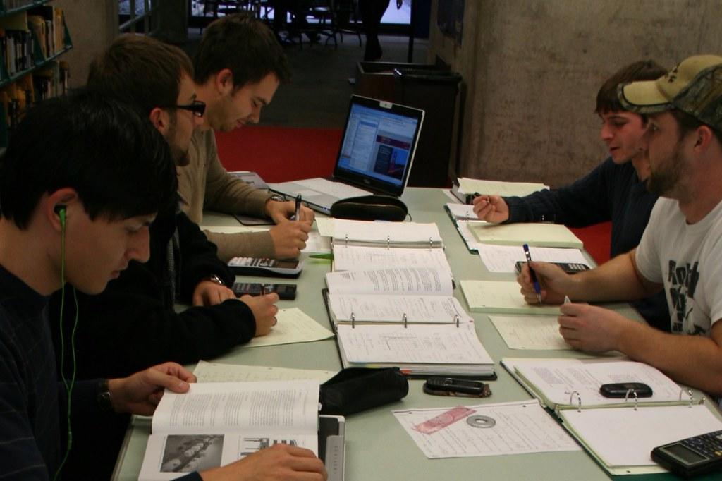 Students gather for a study session in the colleges library.