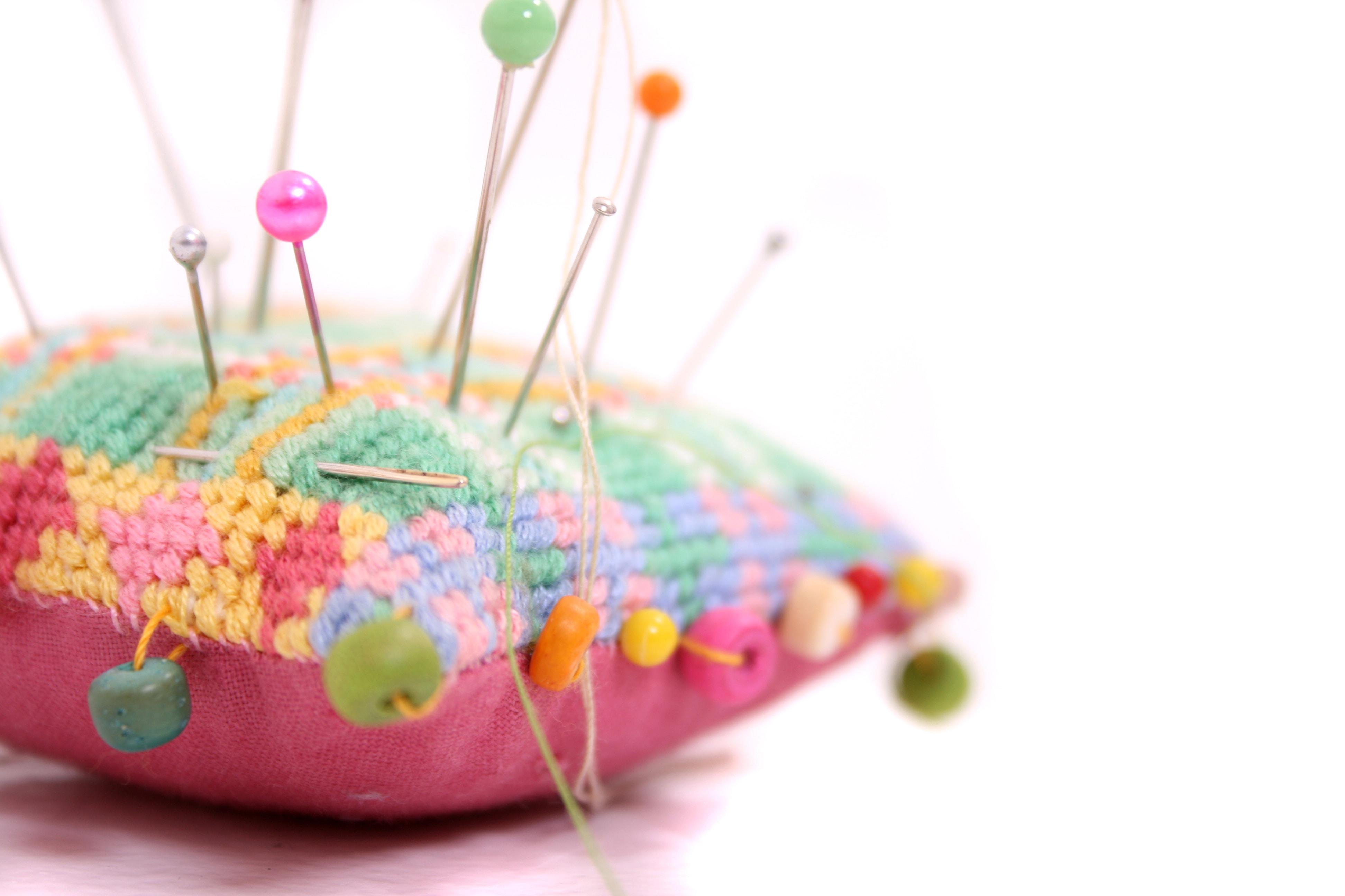 needles and pincushion