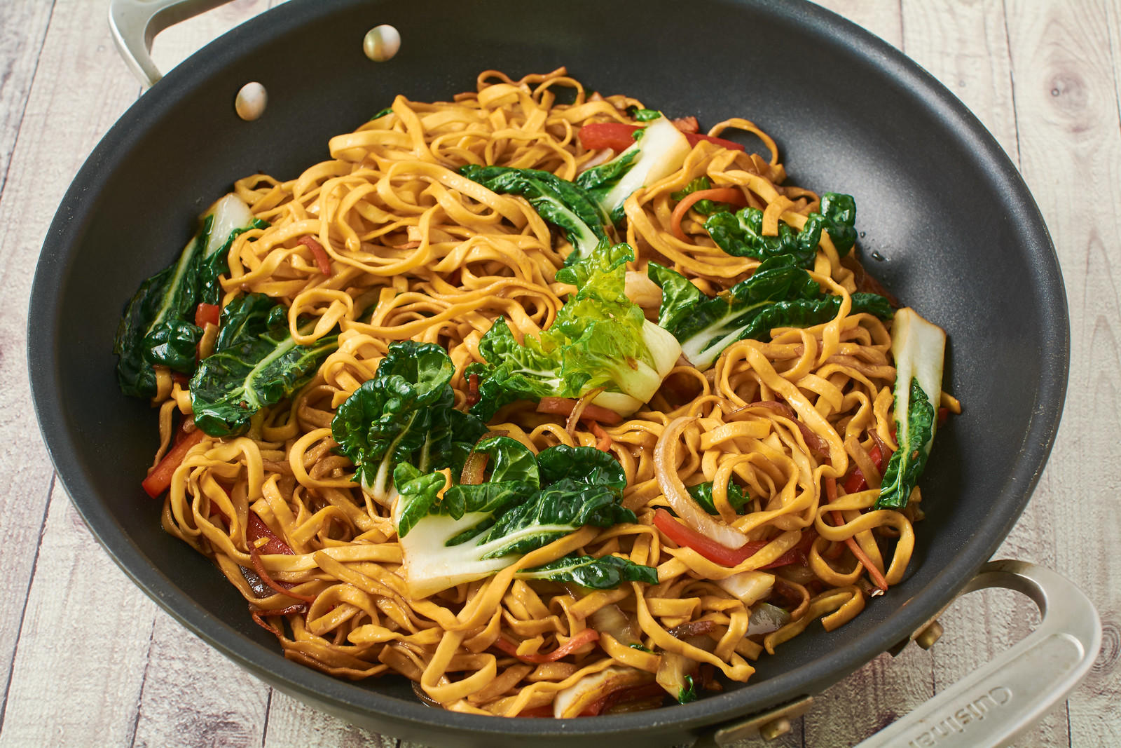 freshly made vegetarian chow mein