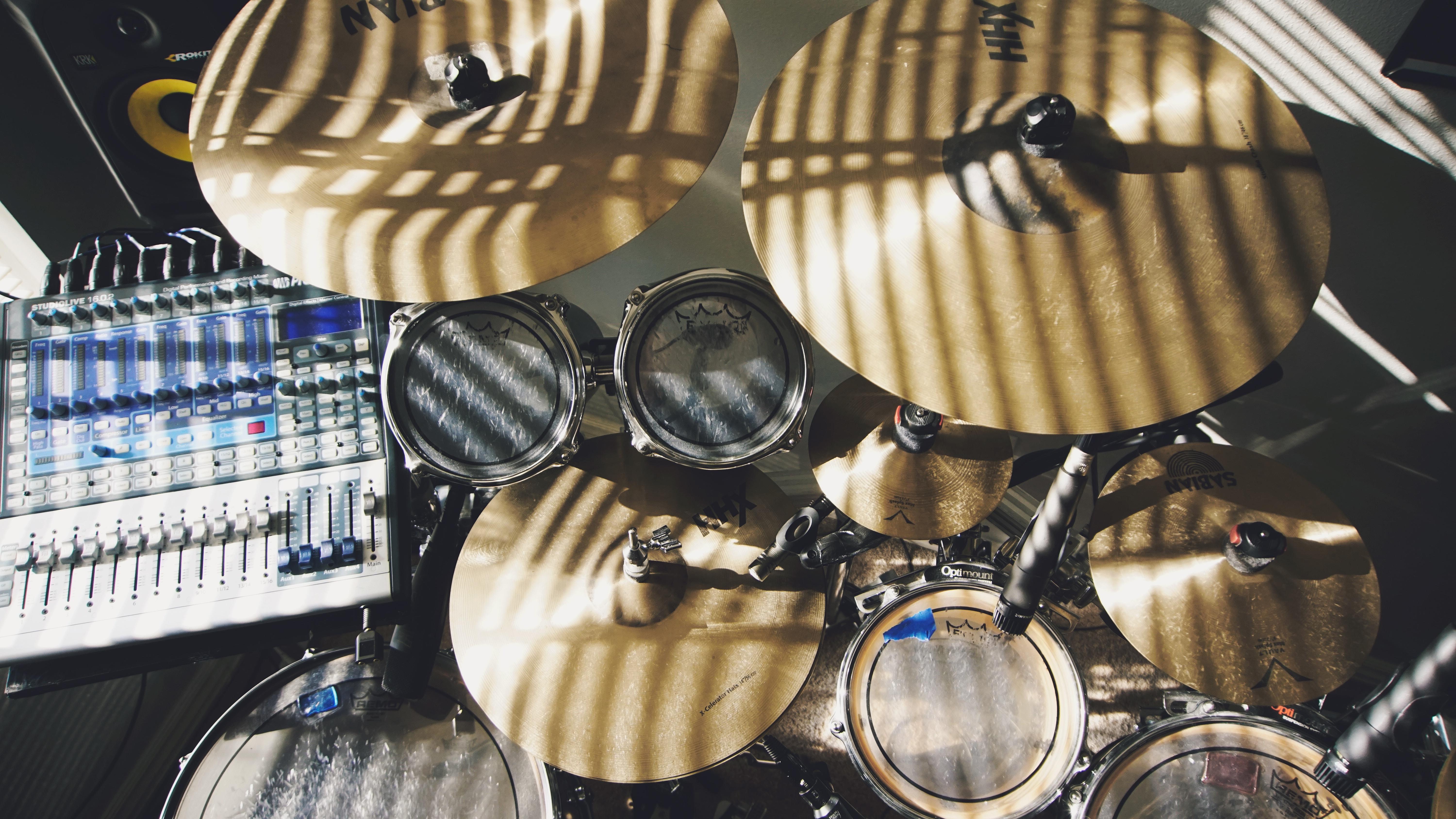 drumming cymbals