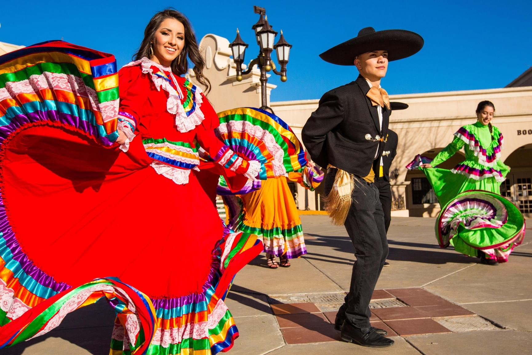 The 15 Best Mexican TV Shows to Binge Watch