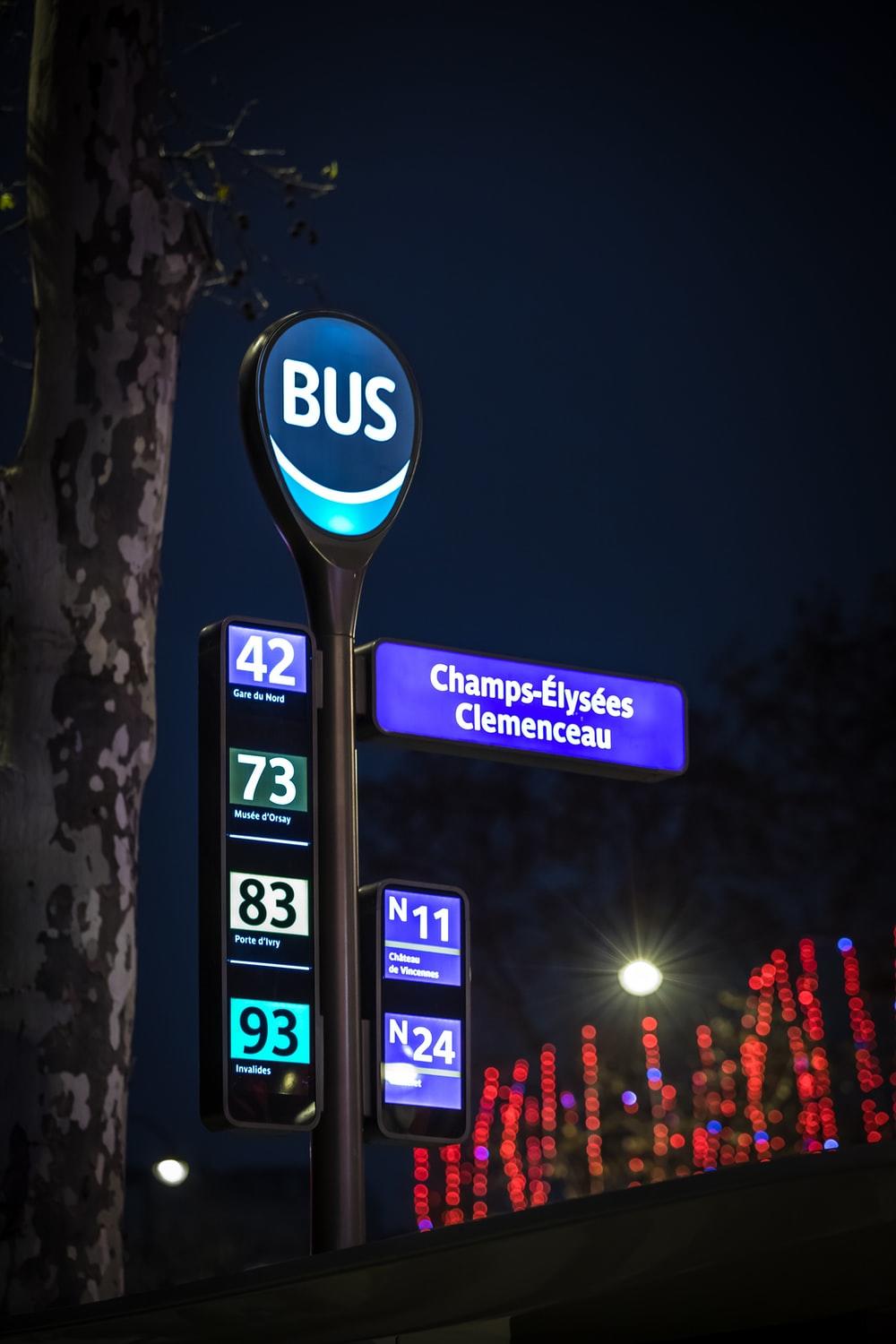A busstop signboard in French