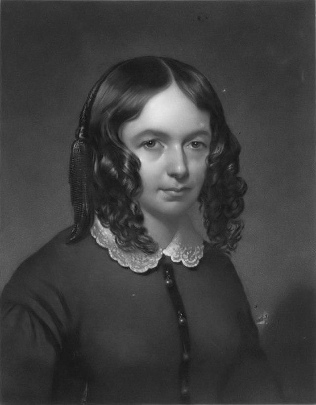 black and white photo of Elizabeth Barrett Browning