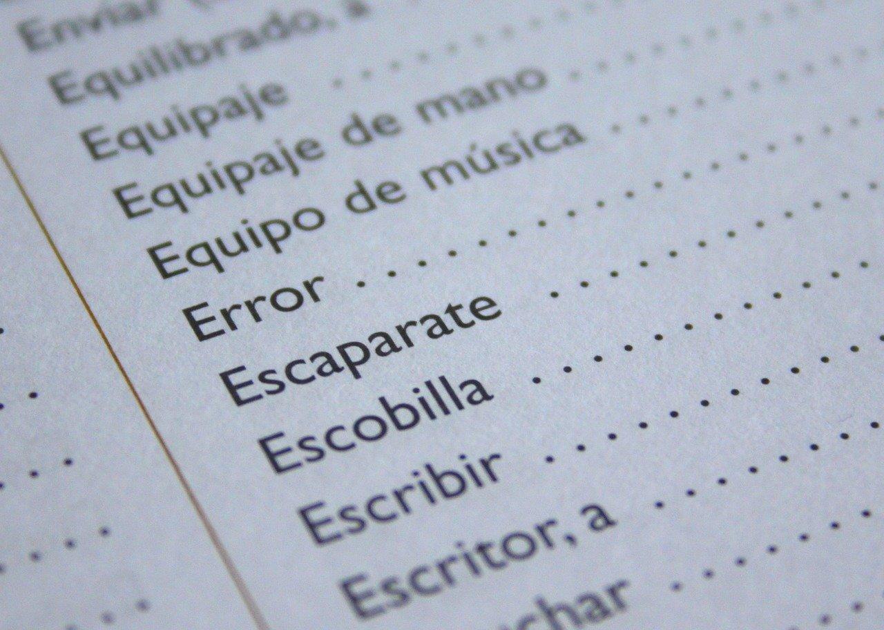 Words in Spanish in a book