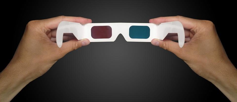 Glasses to watch a 3D movie