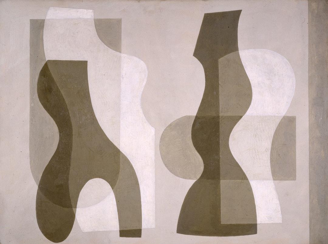 A geometrical pattern engraved on a piece of the art wall.
