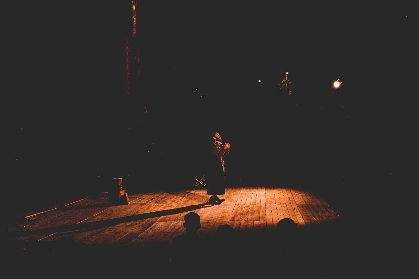 A standup show taking place