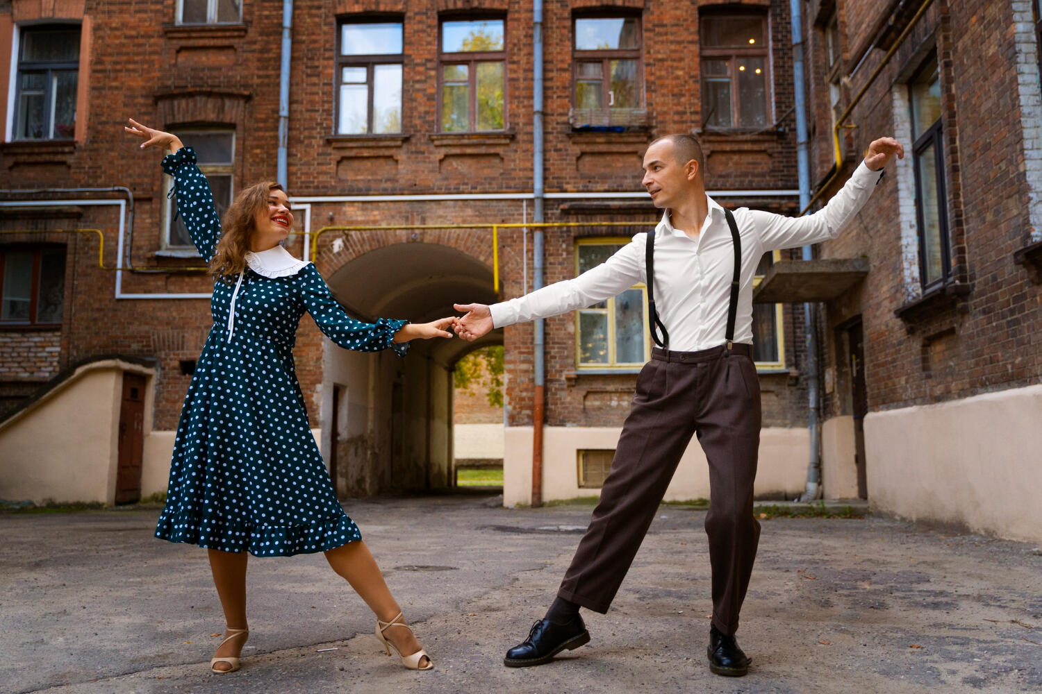 jazz dancers wearing outfits from the 50s