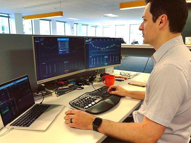 A man trading cryptocurrency