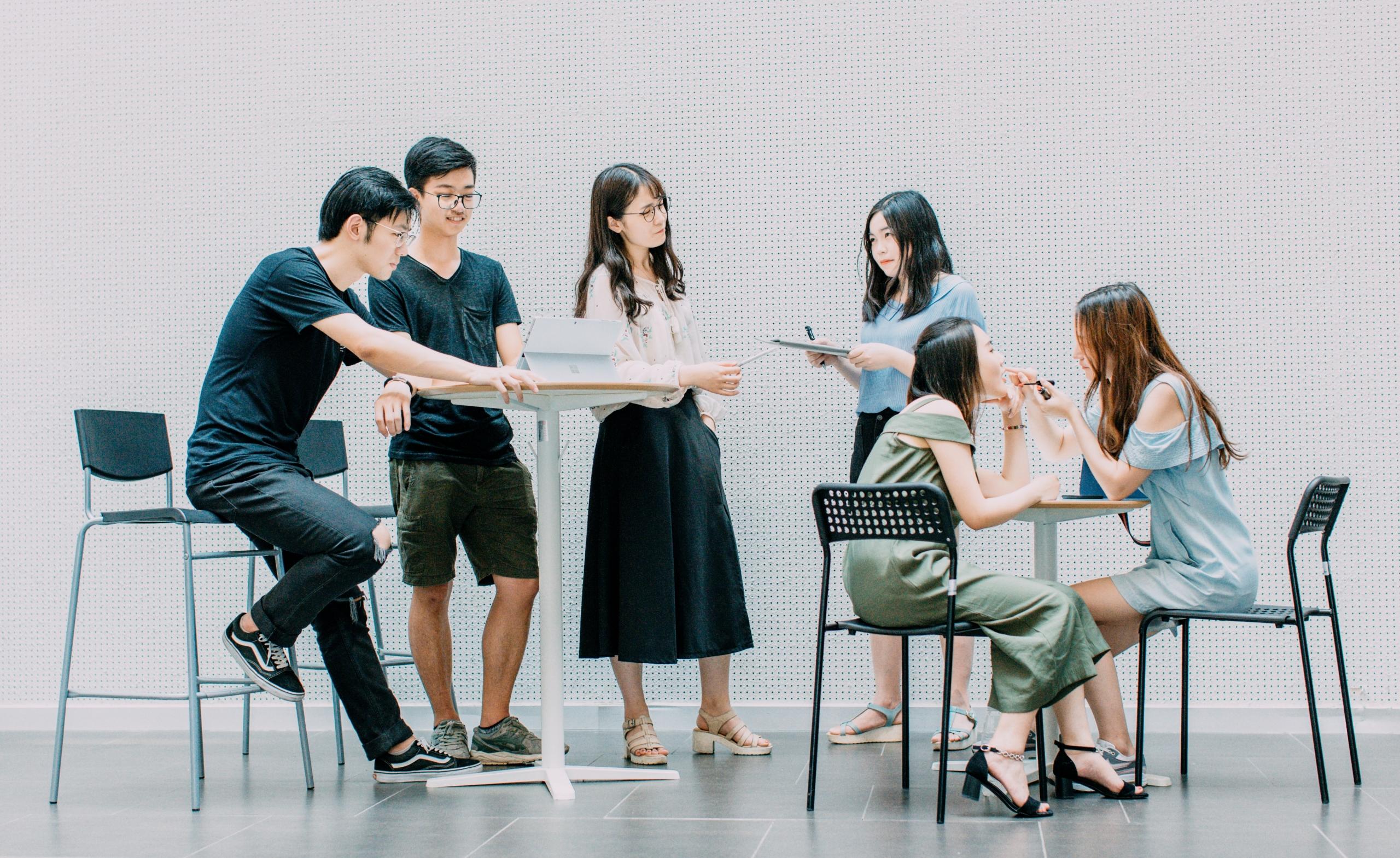 American-Chinese brushing up on their skills