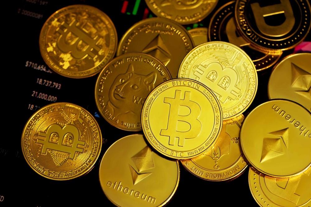 Physical crypto coins kept together