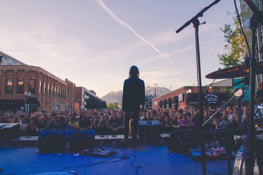 A huge crowd enjoying a soul music performance