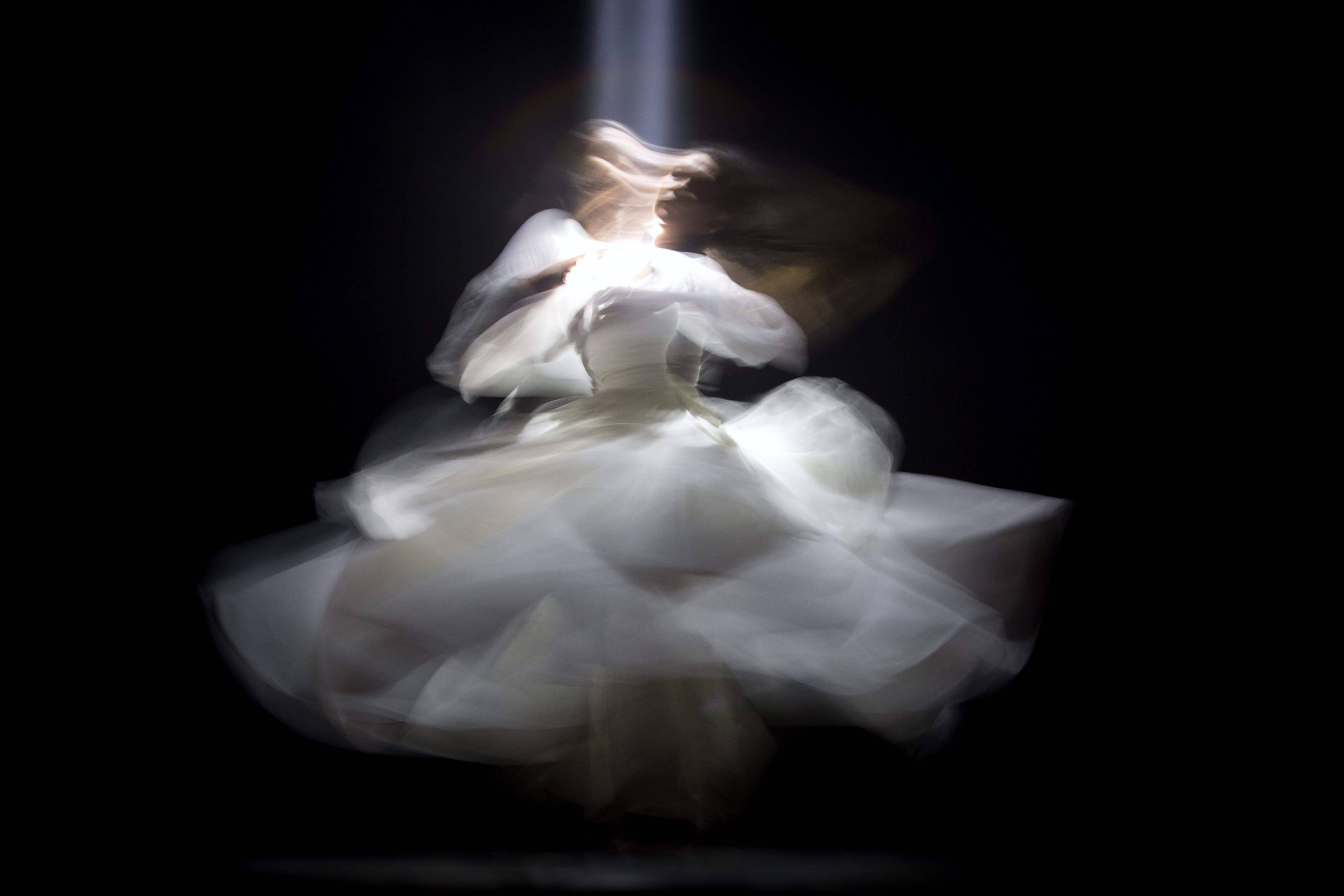 Dancing academy for contemporary dance