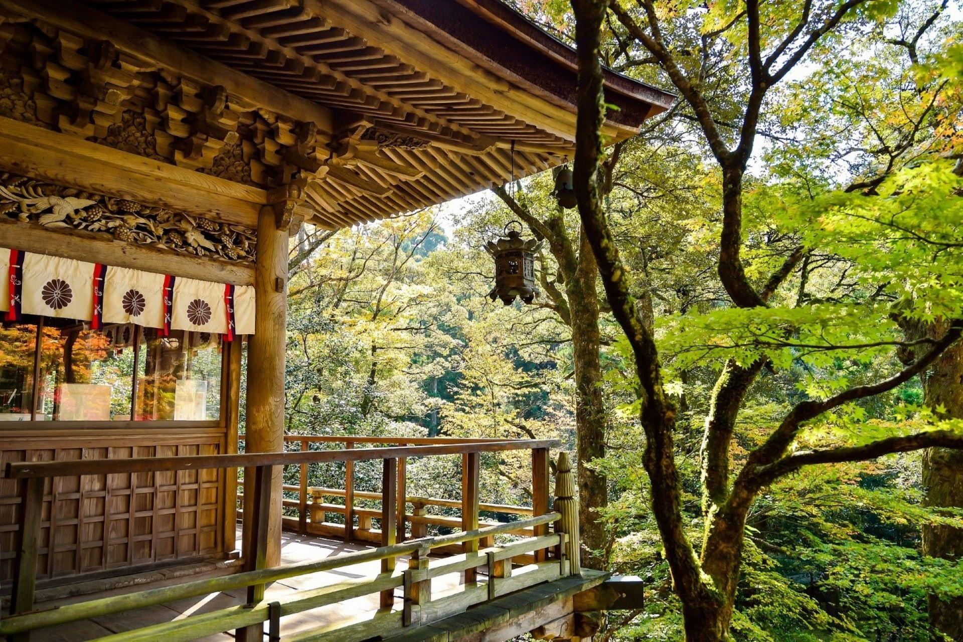 Haikus originated in a Japanese setting