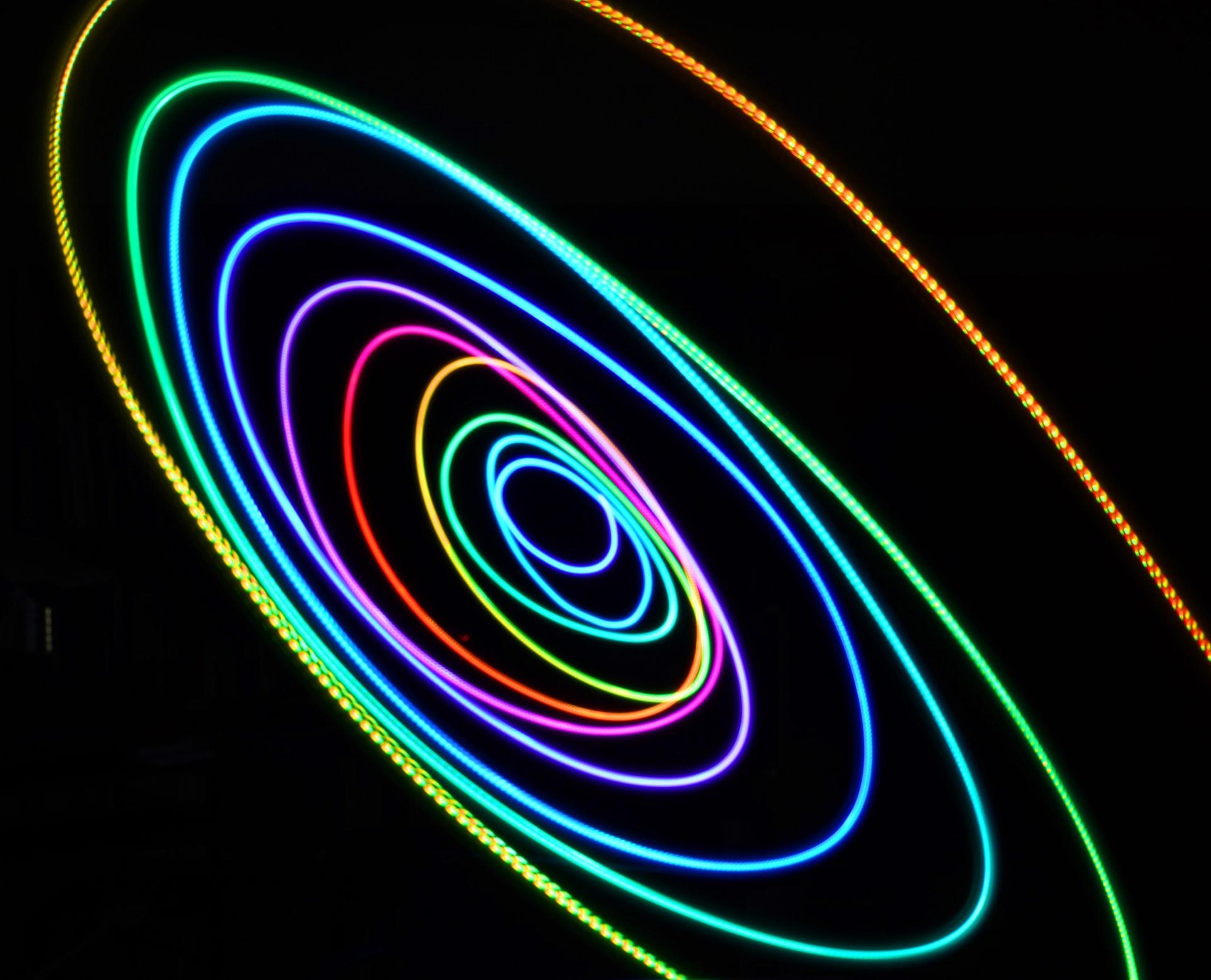 Light trails in circles