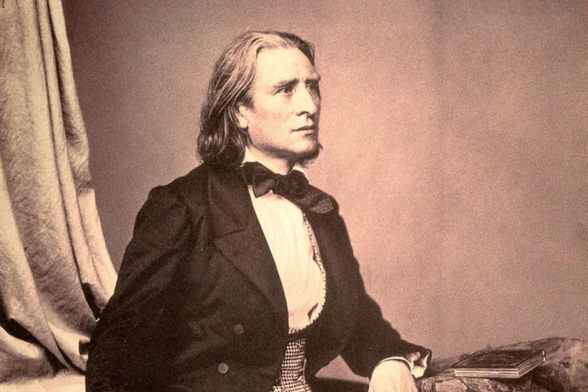 A photo of the composer Franz Liszt.