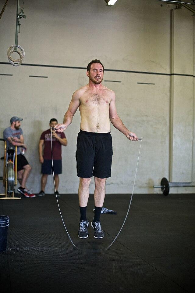 A CrossFit athlete taking steps closer to his fitness goals