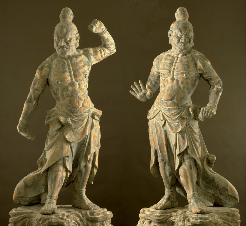 Agyo and Ungyo statues.