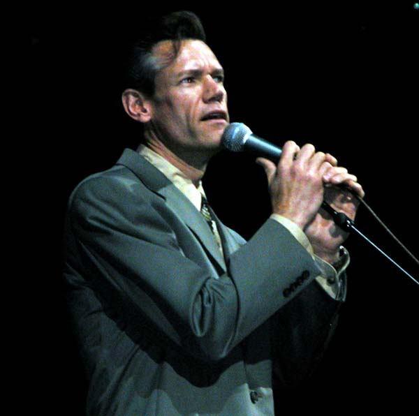 photo of Randy Travis performing