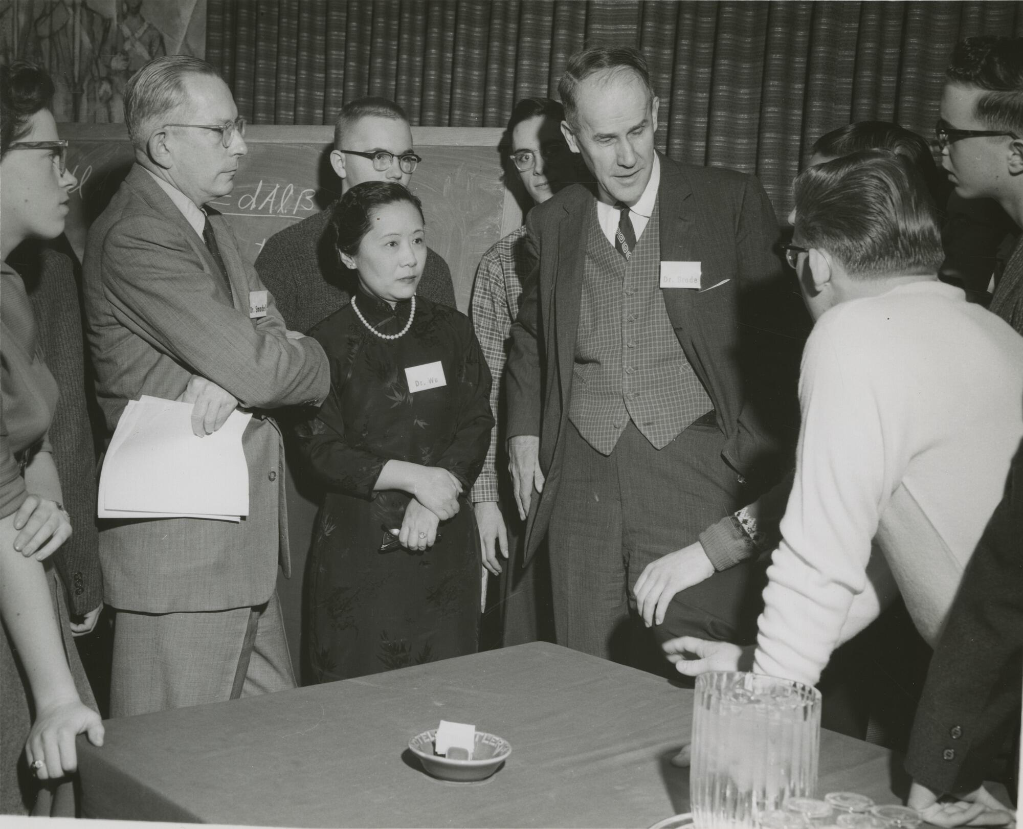 Cien Shiung Wu standing with talent search winners.