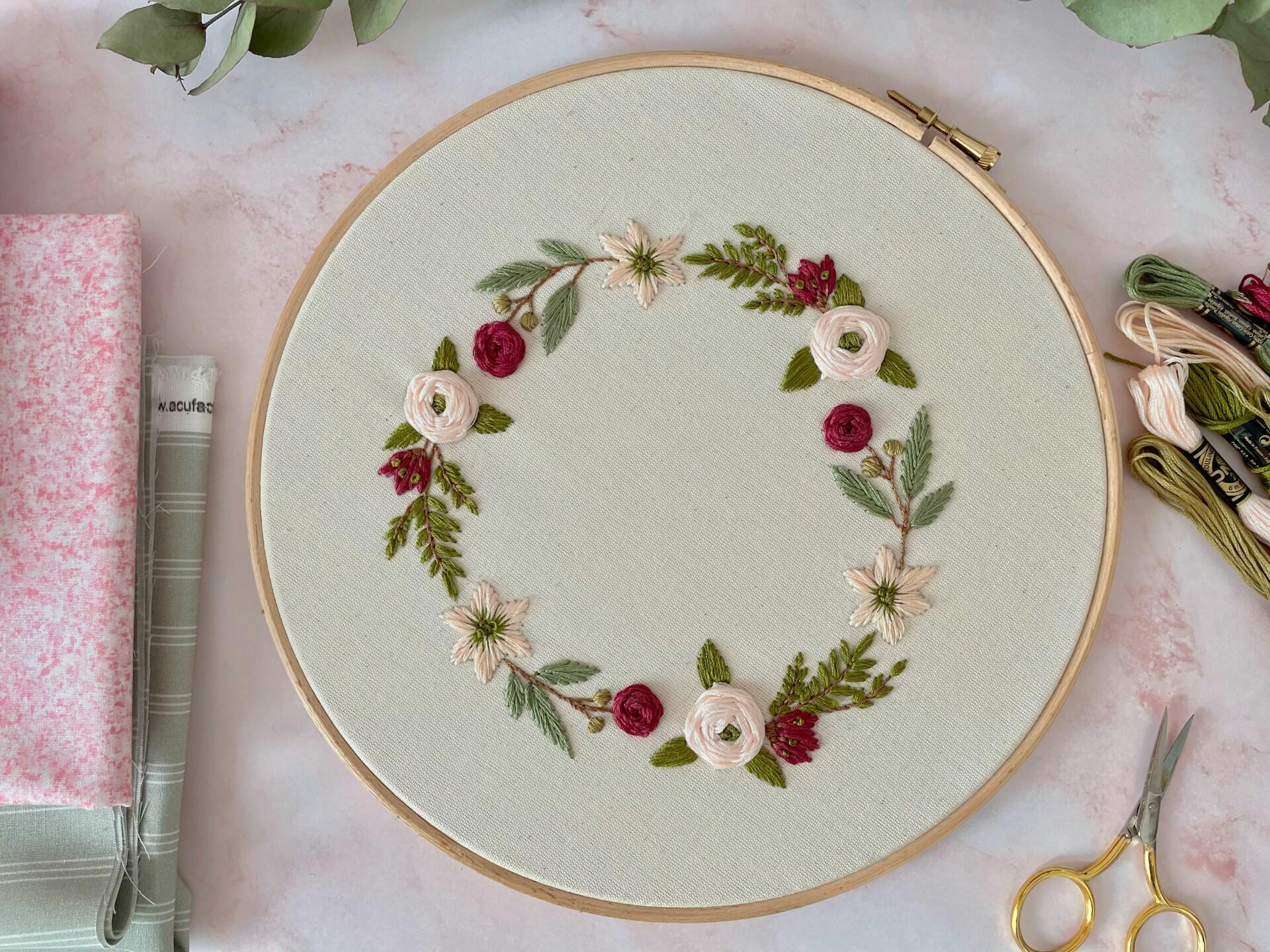 Embroidered flowers in a circle. 