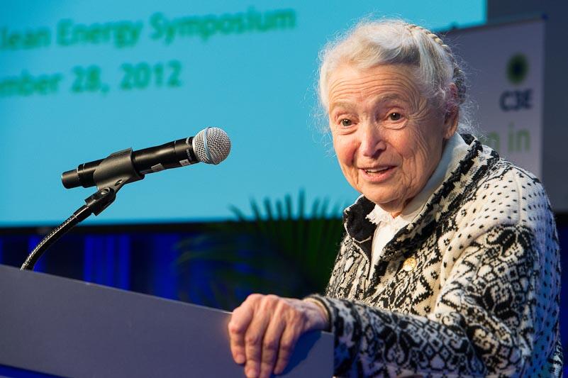 Millie Dresselhaus speaking at a convention.