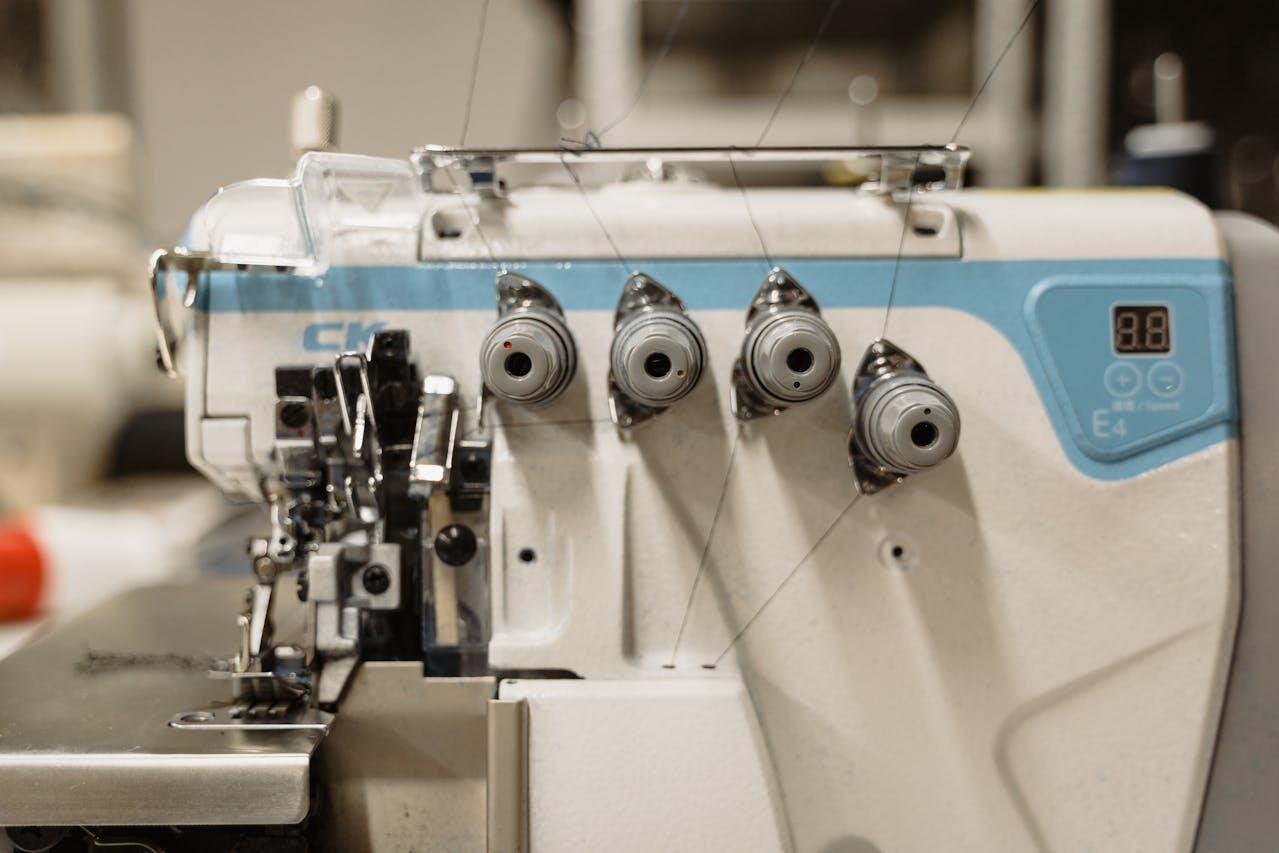 an overlock sewing machine with three to four thread options