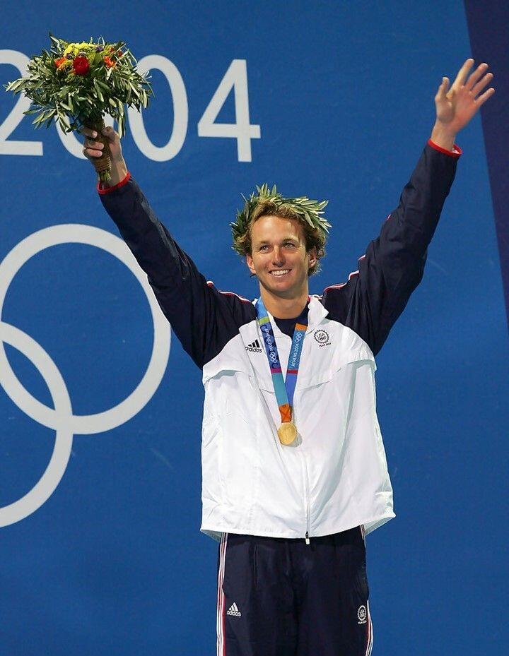 Aaron Peirsol winning Olympic medal