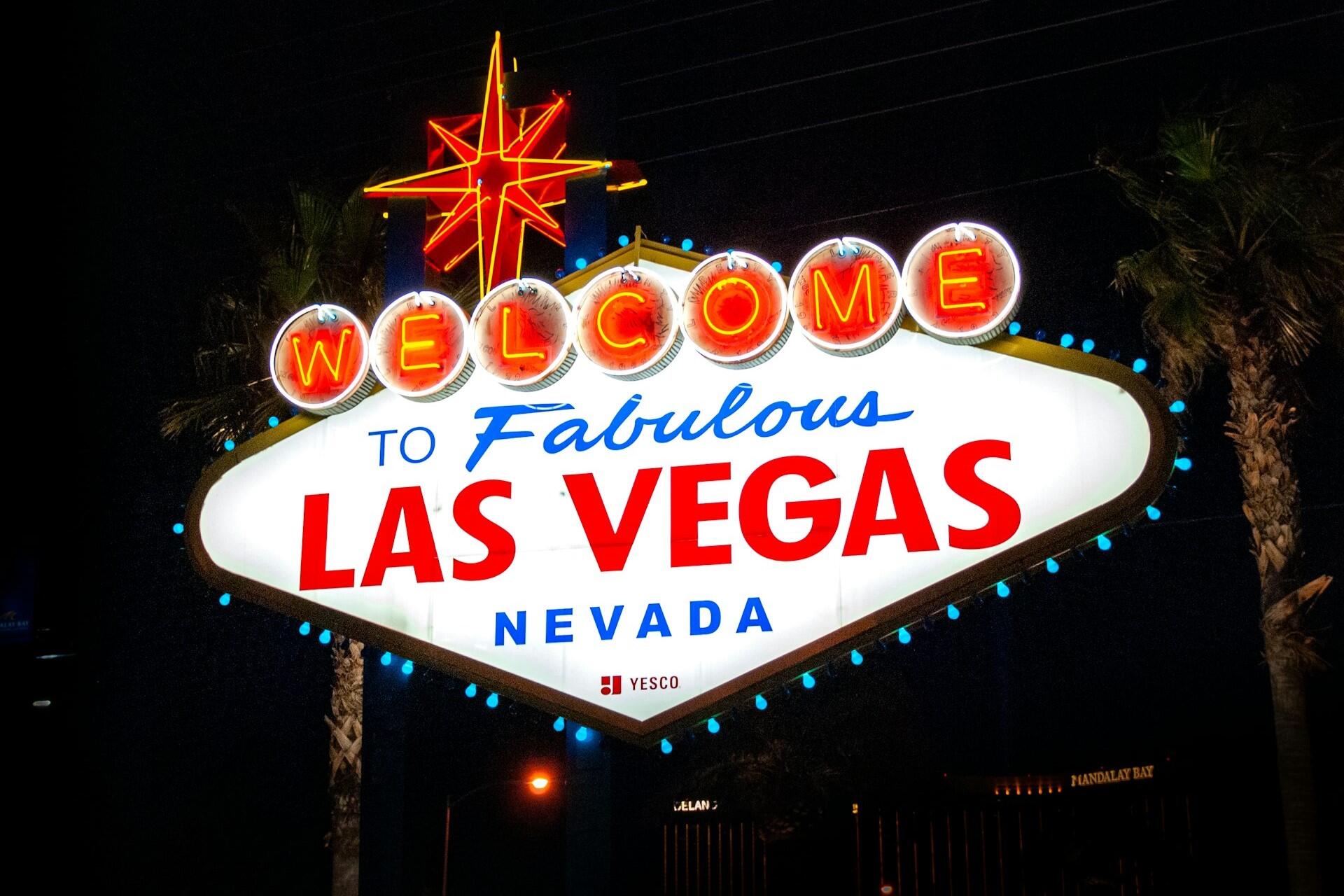 Illuminated Welcome to Fabulous Las Vegas sign at night