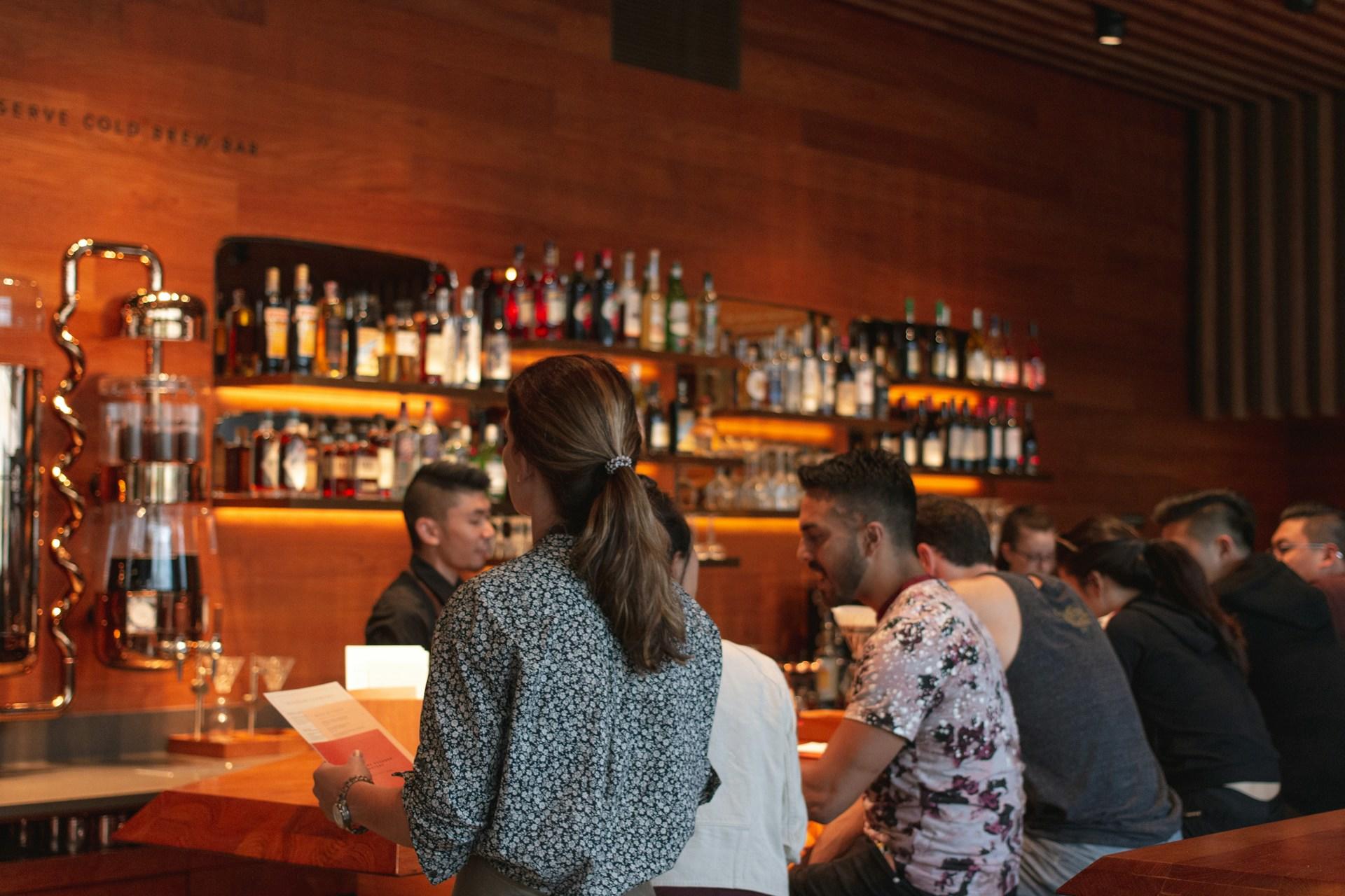 Bar
