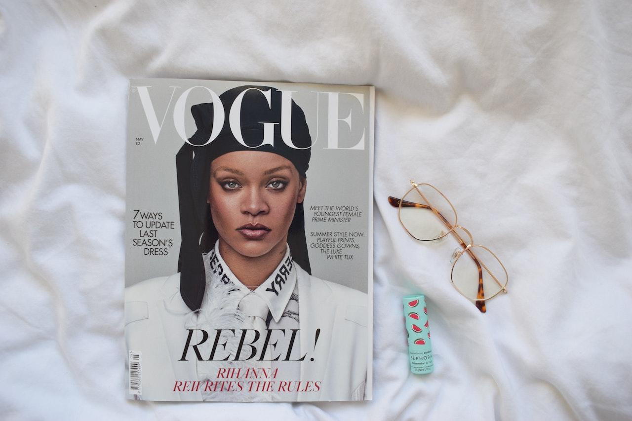 Revista de Vogue con Rihanna