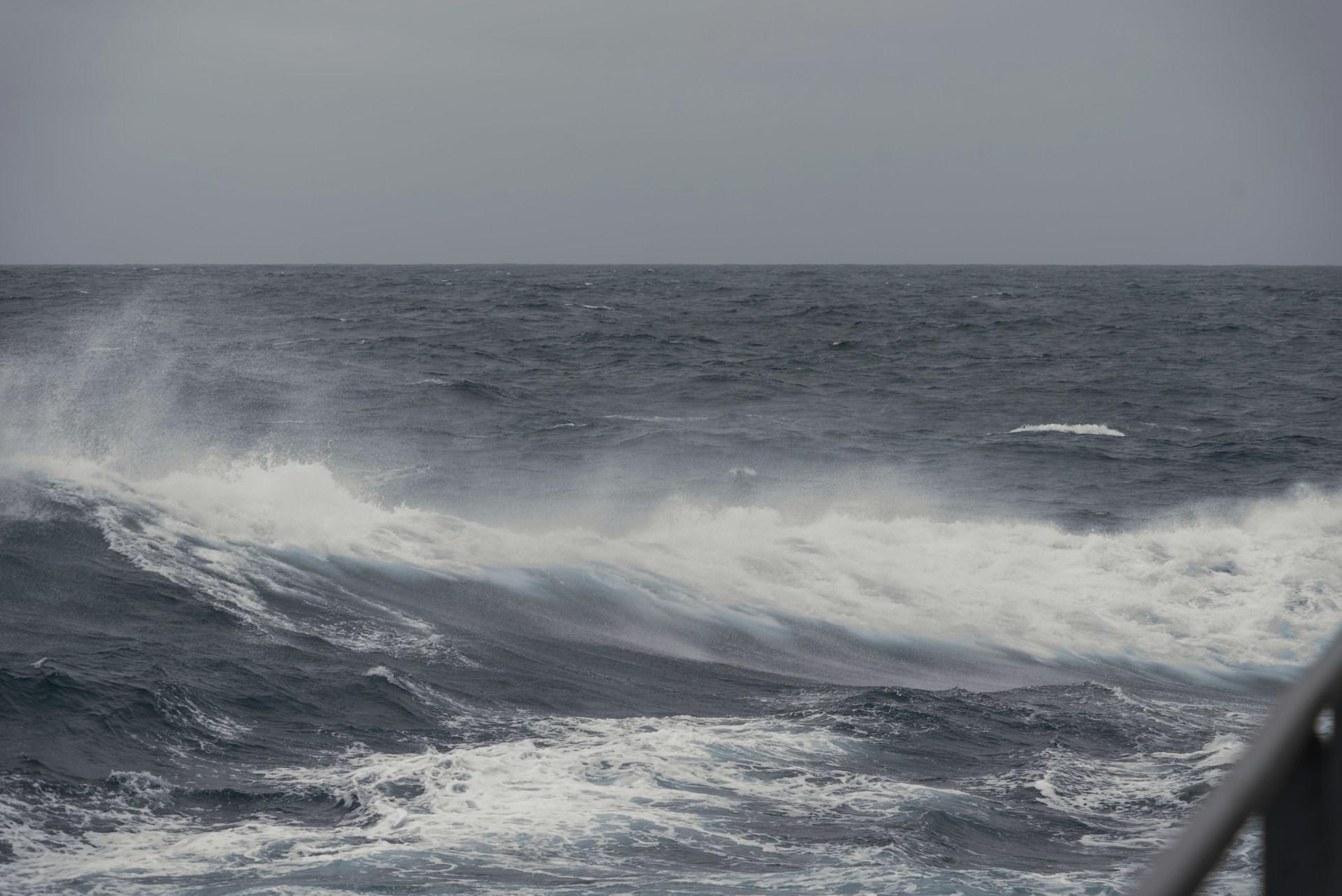 aguas en el estrecho de Magallanes