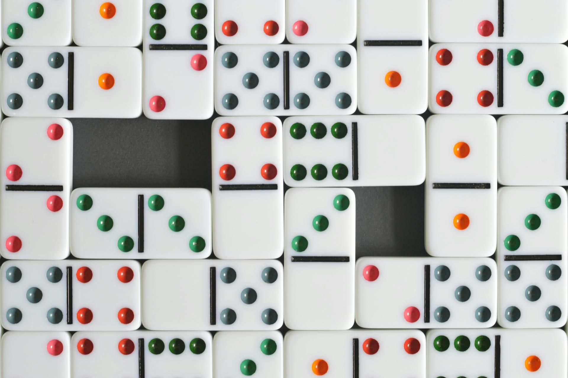 domino