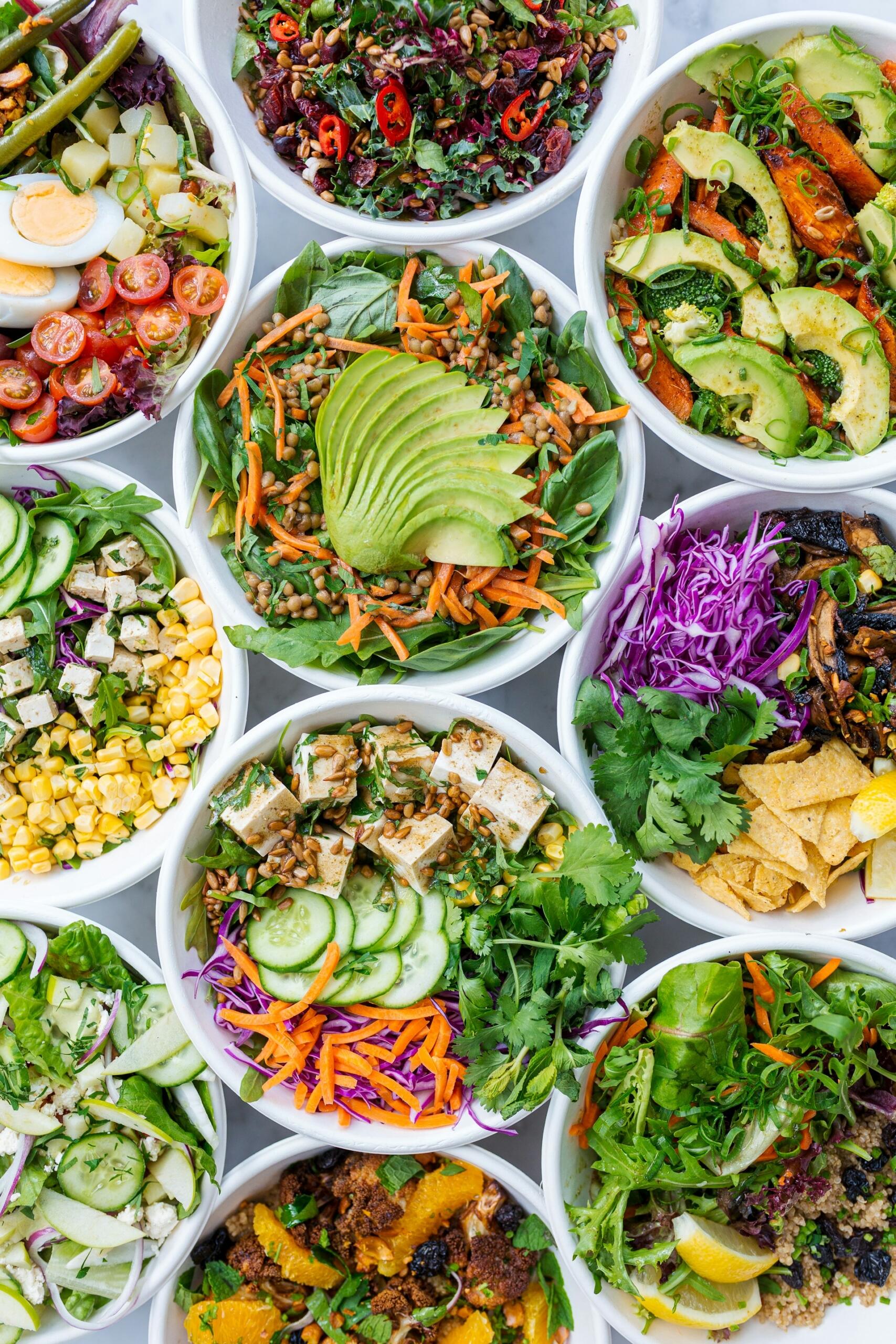 ensaladas de diferentes colores
