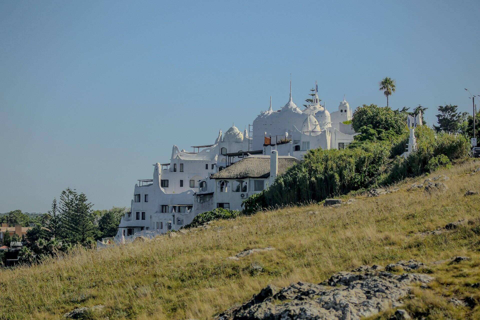 Punta del Este, Maldonado; Casapueblo, arquitectura icónica en la costa este; Ignacio Kunica.