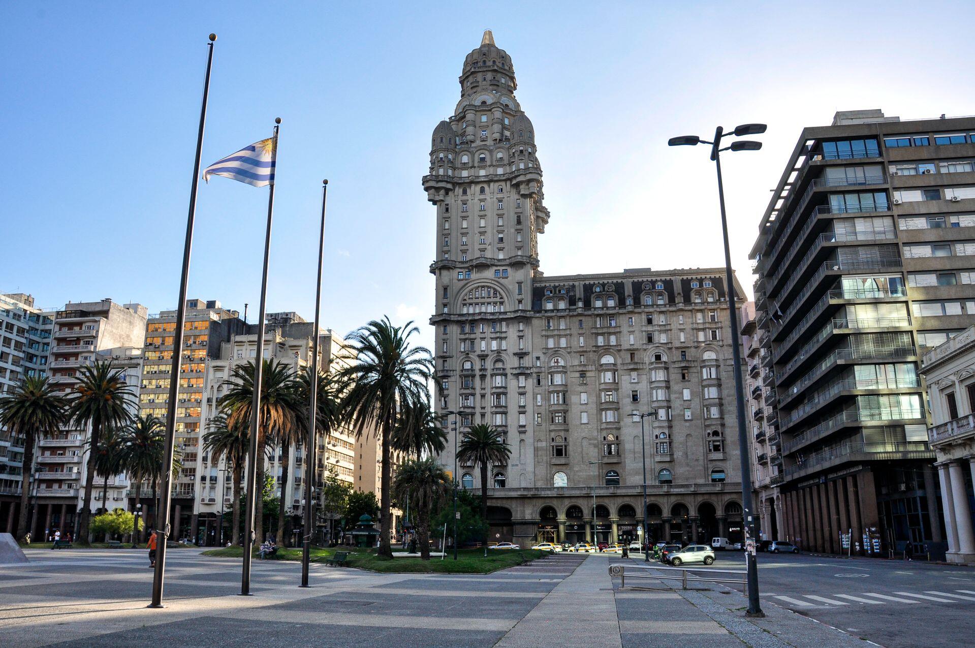 edificios de uruguay