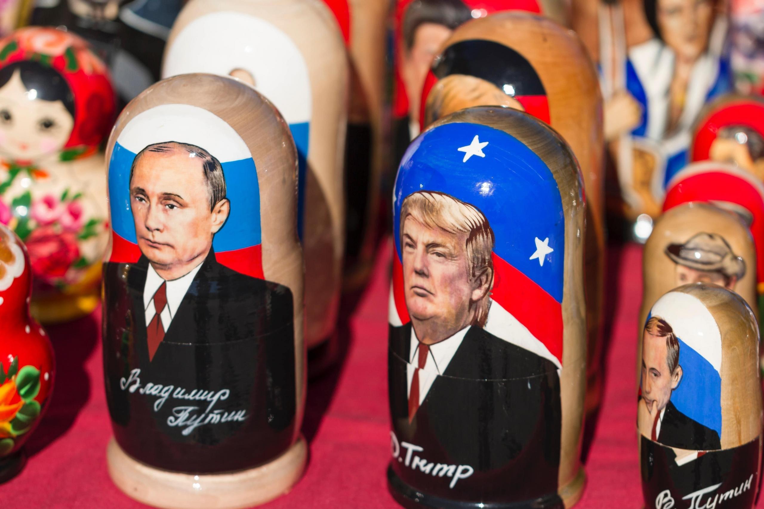 Russian doll versions of US and Russian political leaders
