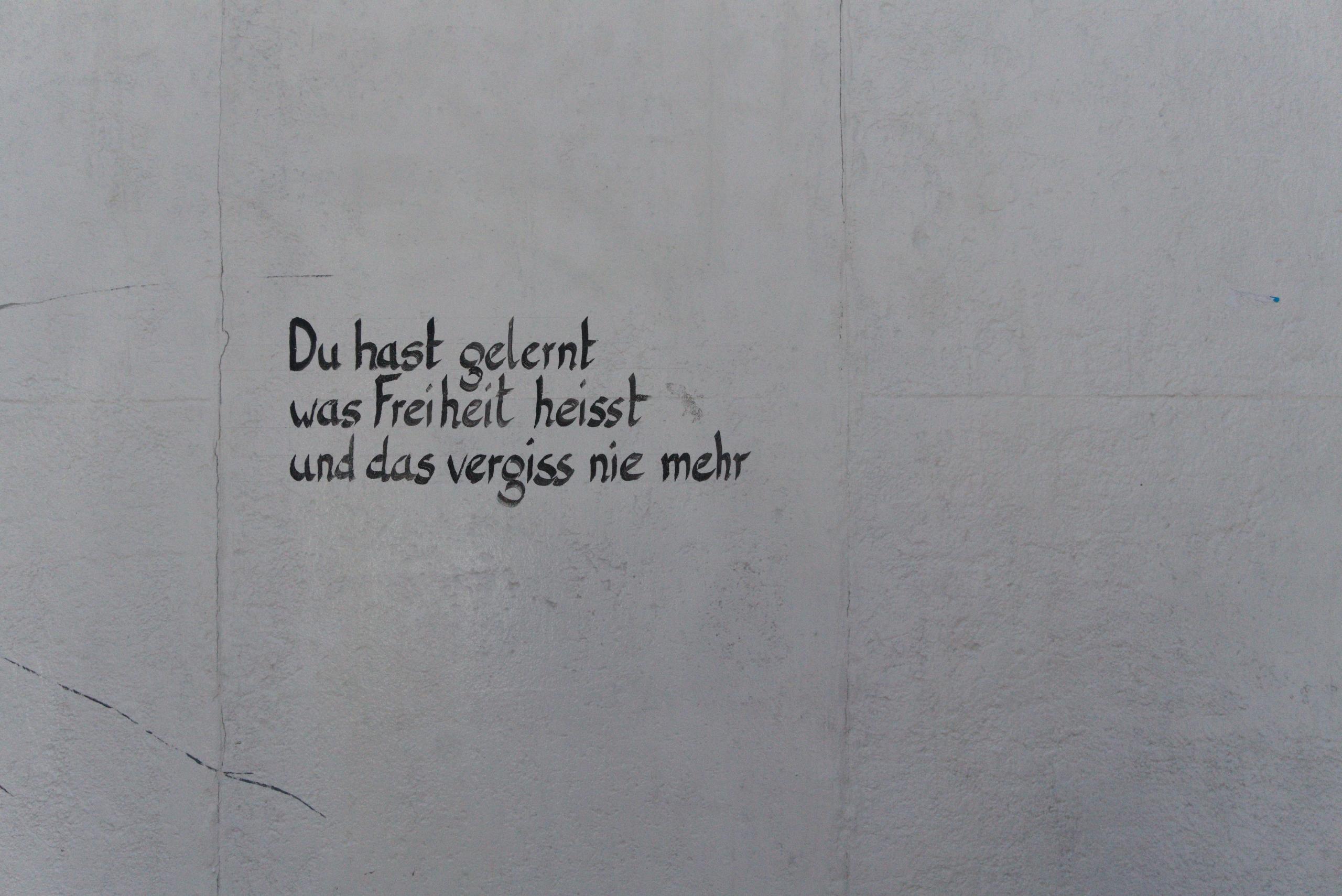 Quote in German about freedom on the Berlin wall