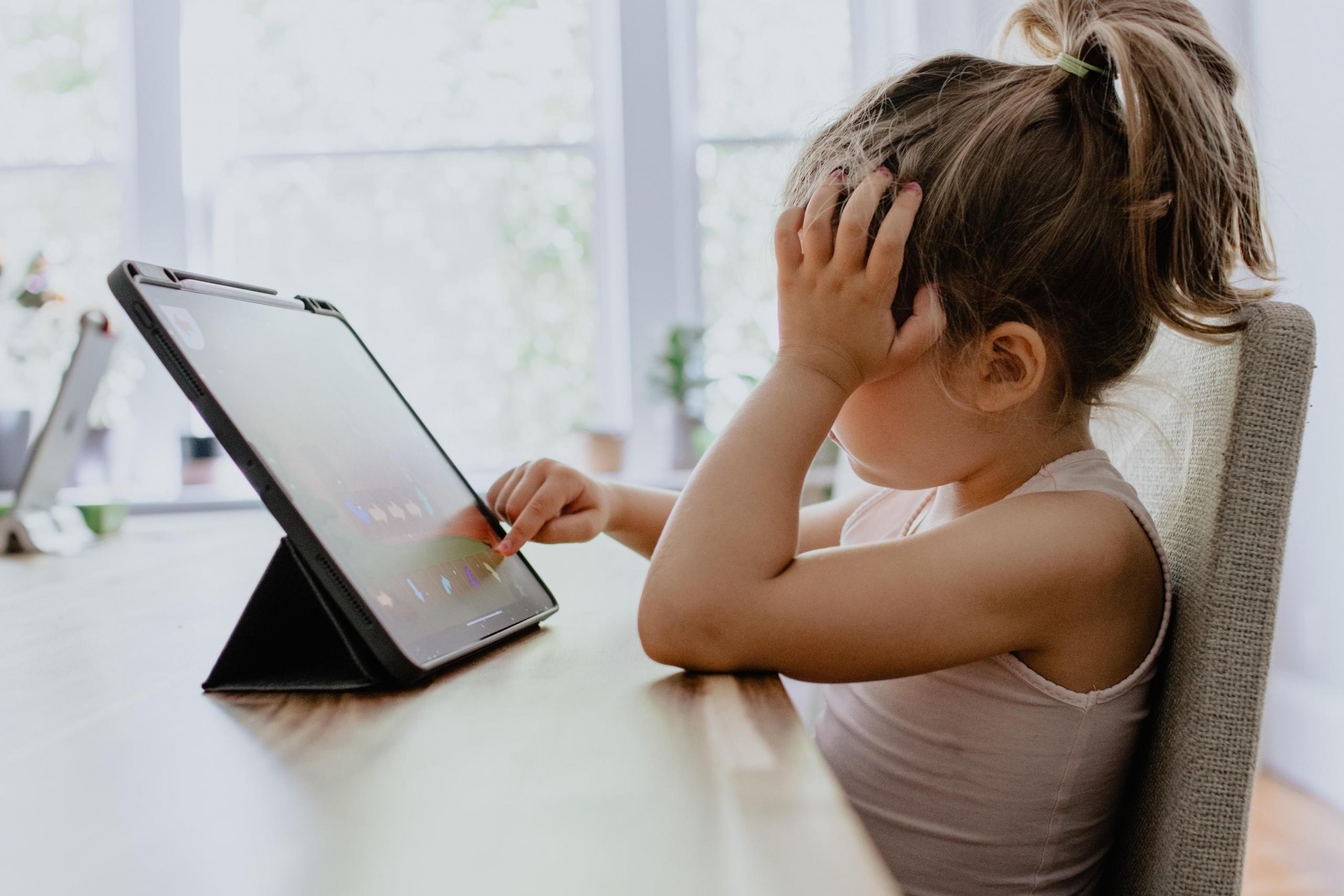 Can all children find online courses