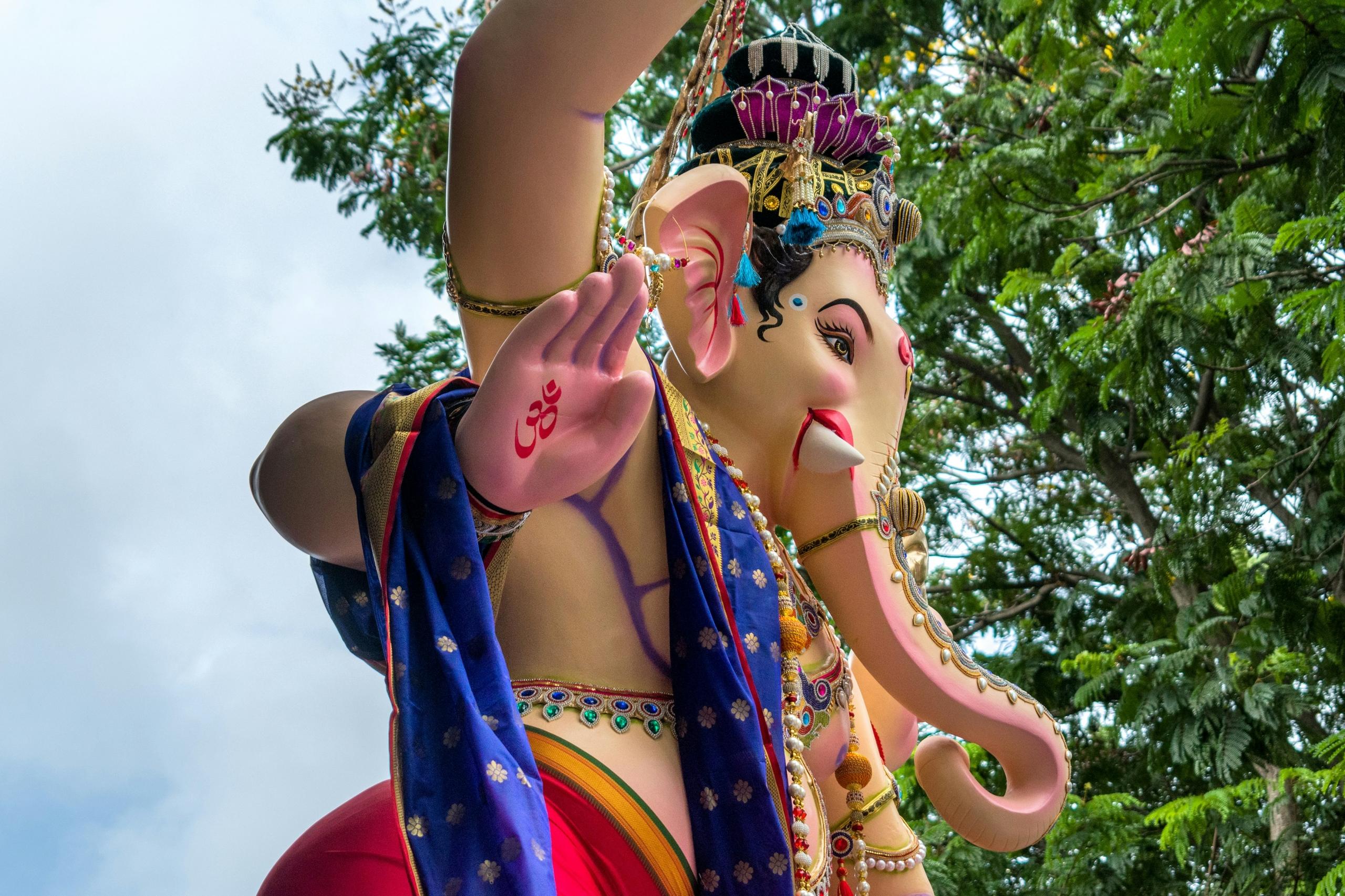 statue of hindu god Ganesha