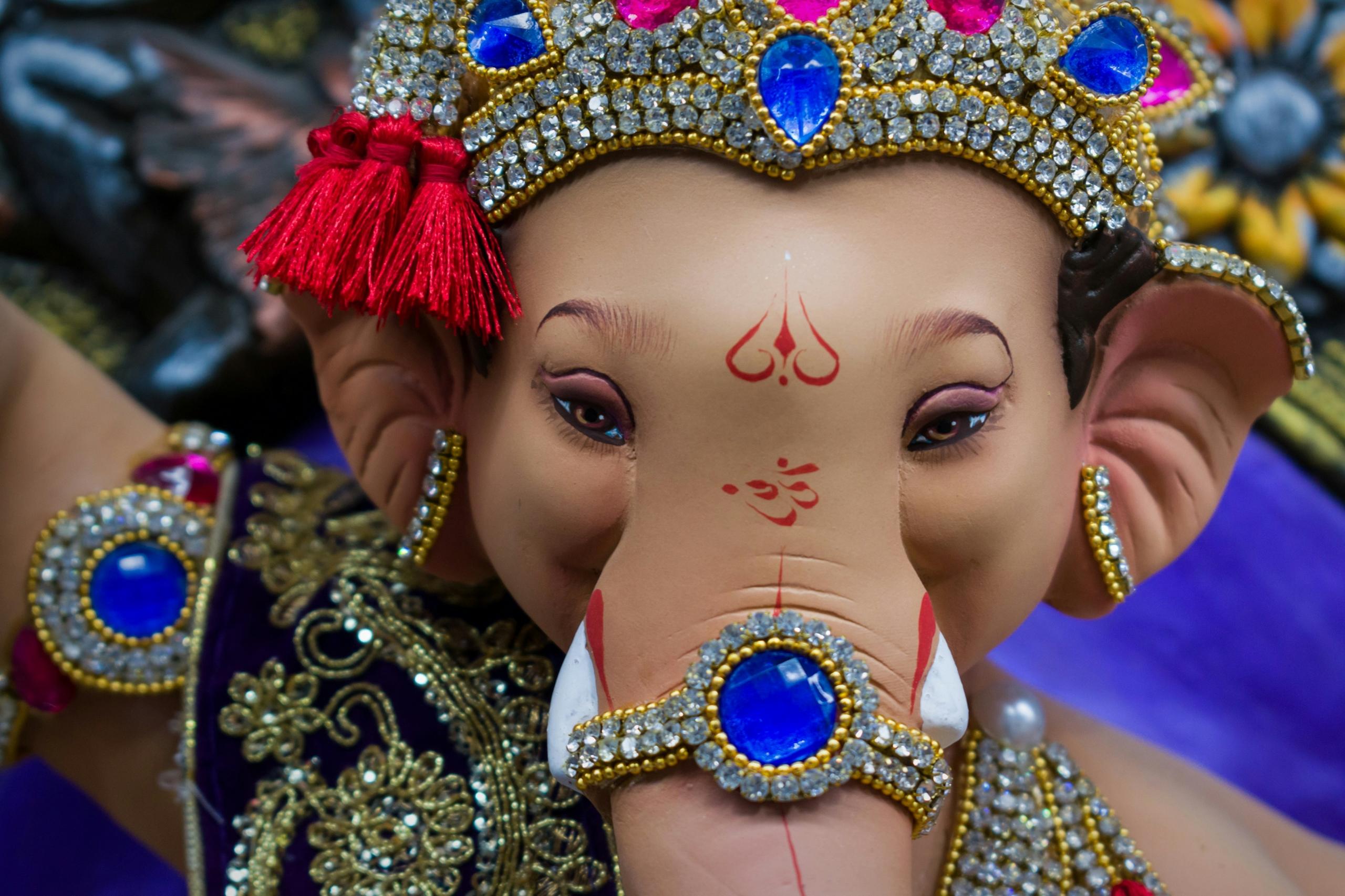 statue of hindu god Ganesha