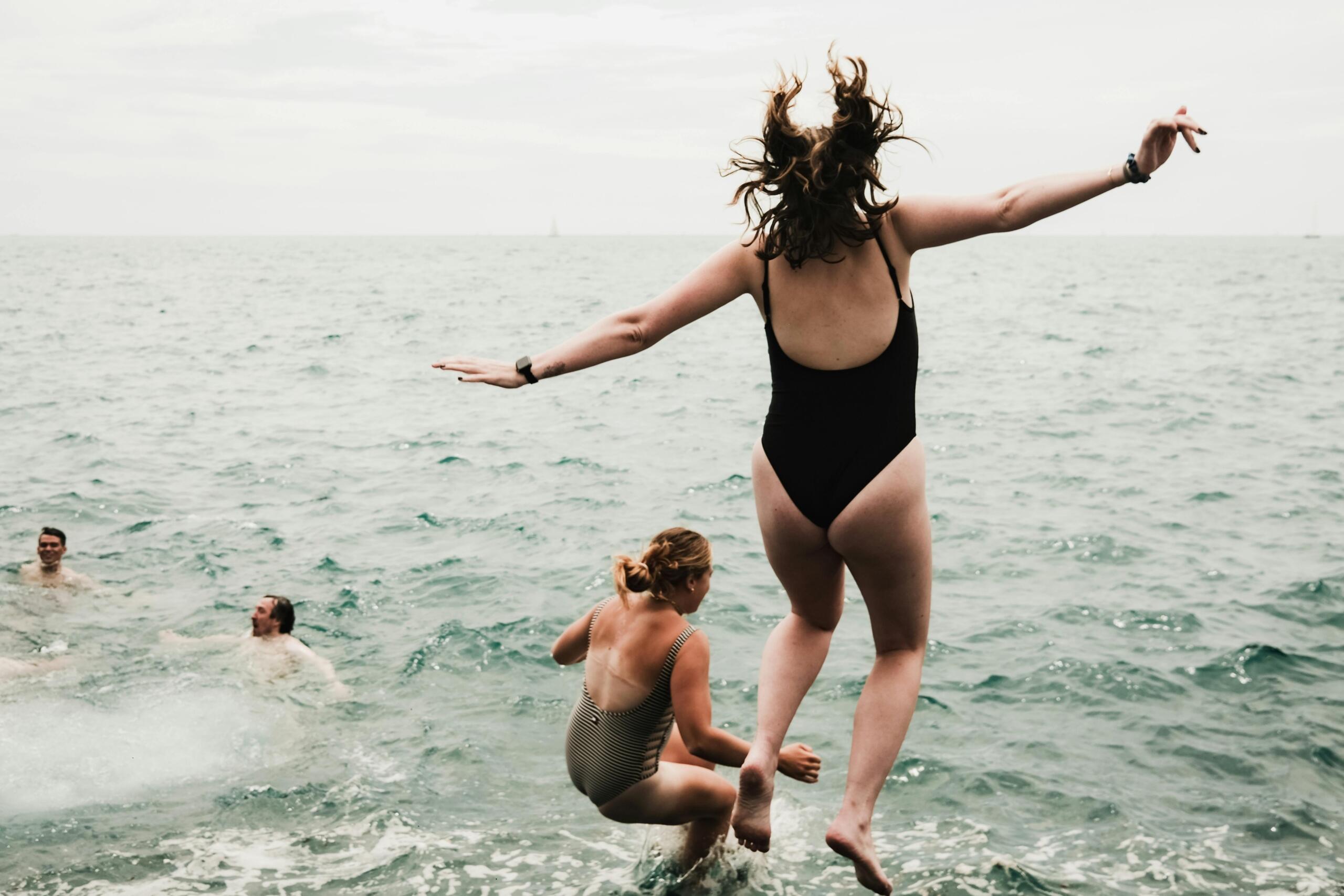 social benefits of swimming