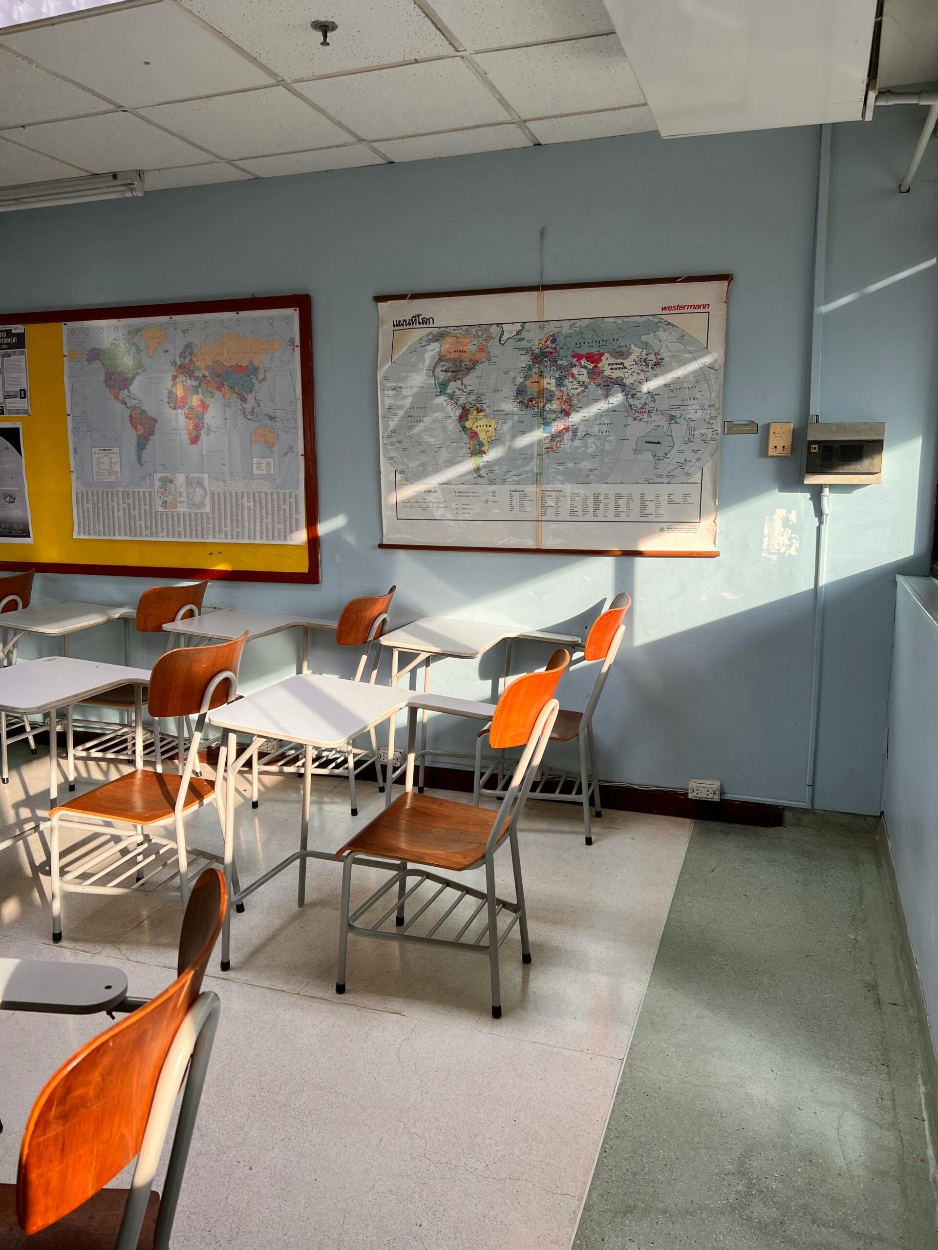 An image of a classroom scene.