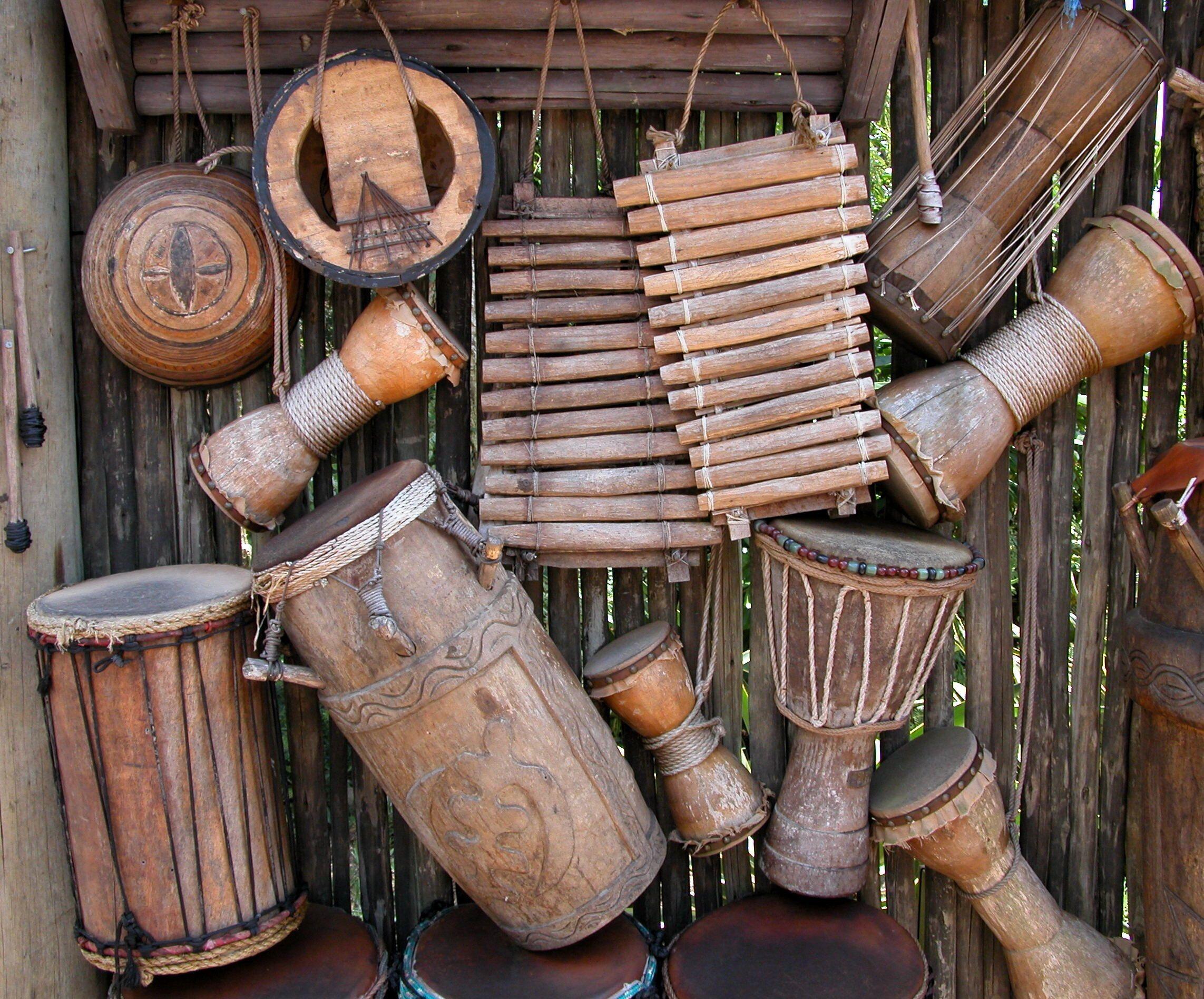 An image of a collection of African instruments.
